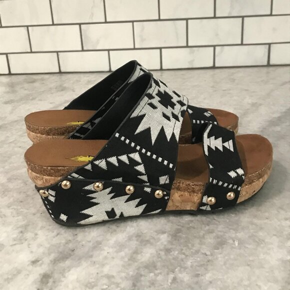 Volatile Sandals Womens Size 6 Black White Aztec Wedge Cork Platform Studded - Picture 3 of 8